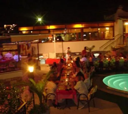 Apart Otel Almina